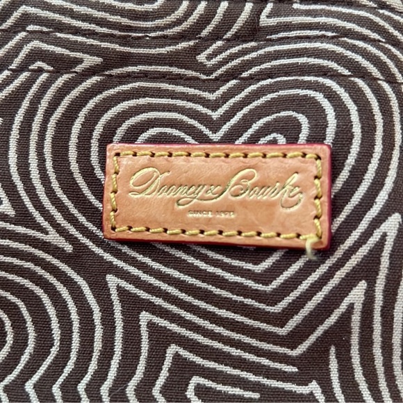 Dooney & Bourke Crossbody Bag - Picture 2 of 8